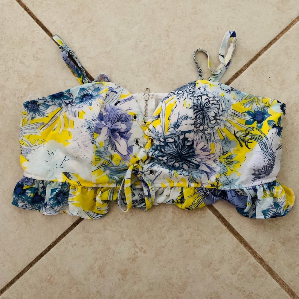 ⭐️Padded crop bralette